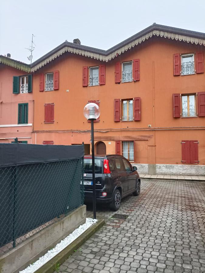 Ferienwohnung Le Due Torri Bologna Exterior foto